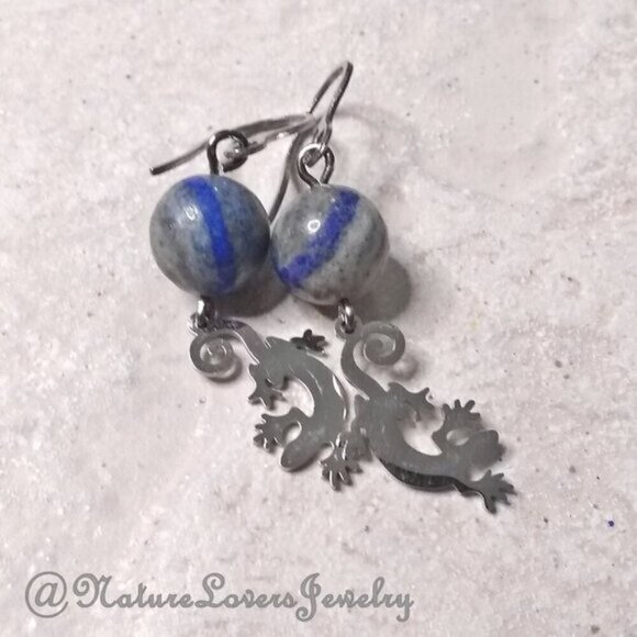 Lapis Lazuli Reptile Earrings | Nature Lover Gift | Reptile Gecko Charm Jewelry - Picture 4 of 7